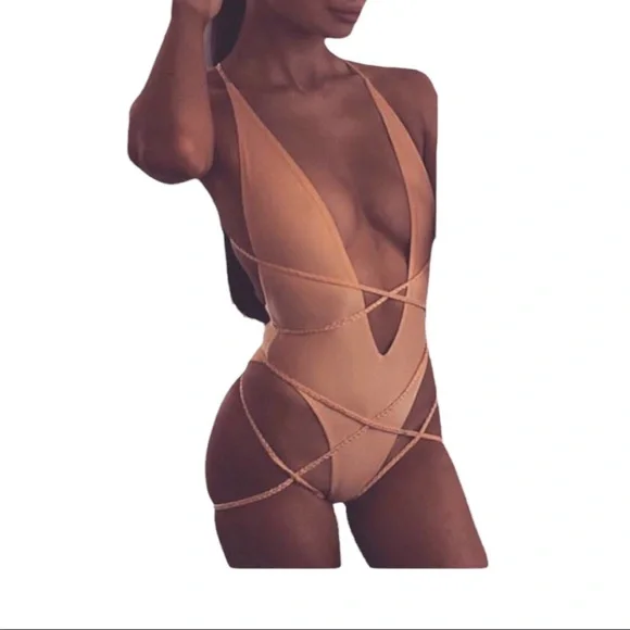 NWOT Peach Deep V-Neck One Piece Size Medium - Picture 3 of 6